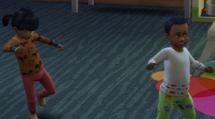 Toddler learning to walk in The Sims 4