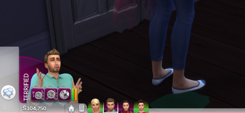 The Sims 4 Paranormal Stuff came with a free scared emotion
